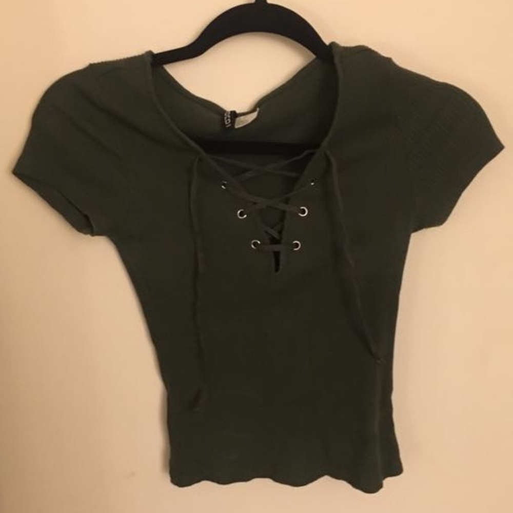 Green H&M lace up crop top
